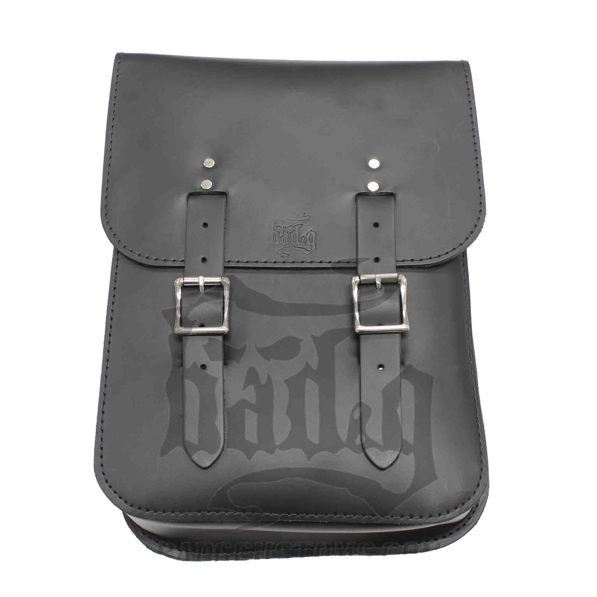 Upgrade your Harley-Davidson® Softail with the SHR04 Right Side Swingarm Solo Bag. Hand crafted in USA with premium leather and top quality hardware. Designed to fit all Pre-2017 Harley-Davidson® Softail models*. Durable and stylish, it features easy installation and it's the perfect fit for your motorcycle.